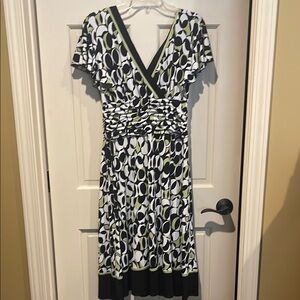 Stylish Black and White Patterned Dress